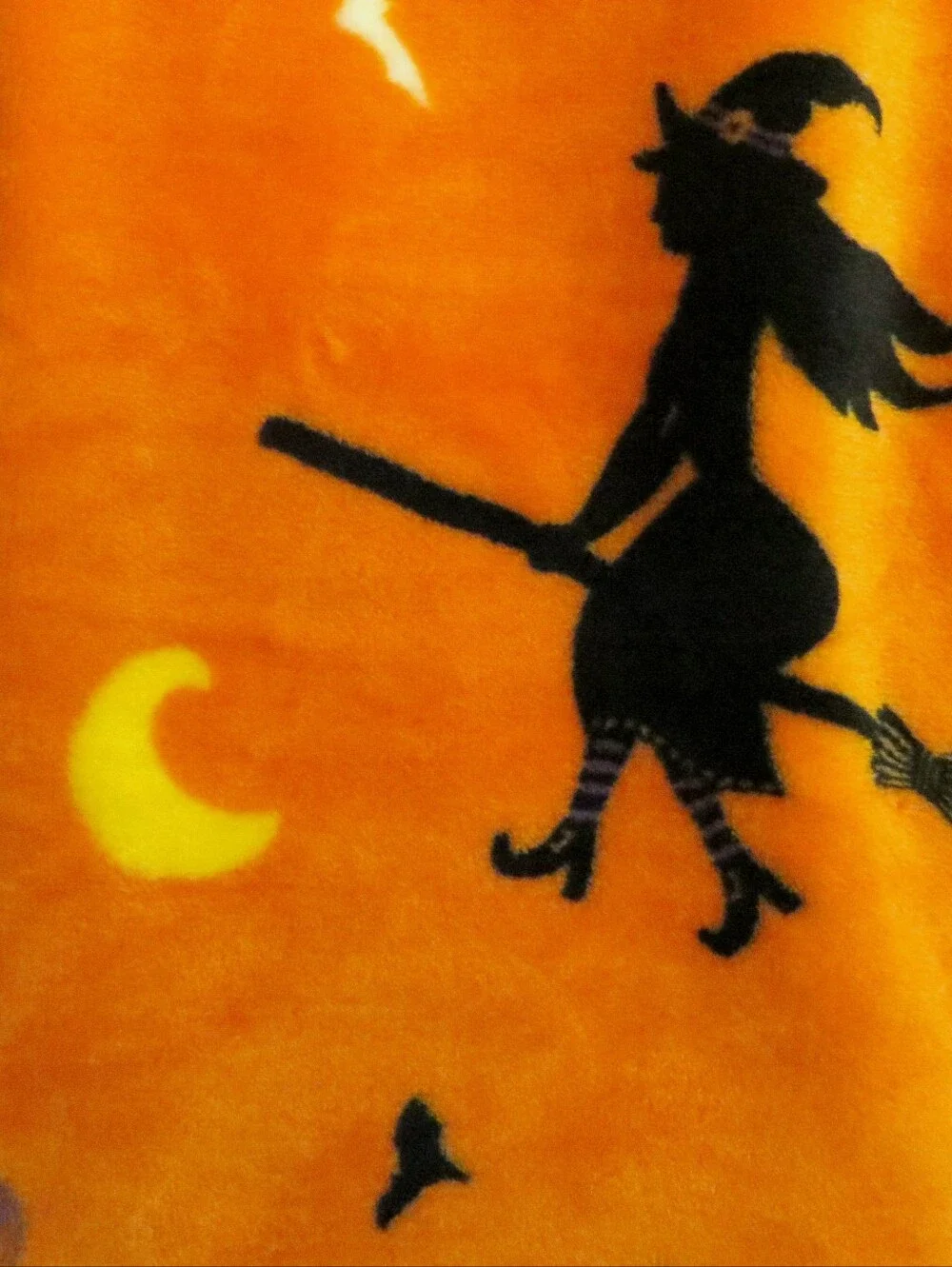 En Vogue Essentials Halloween You Say Witch Like It's A Bad Thing Throw Blanket